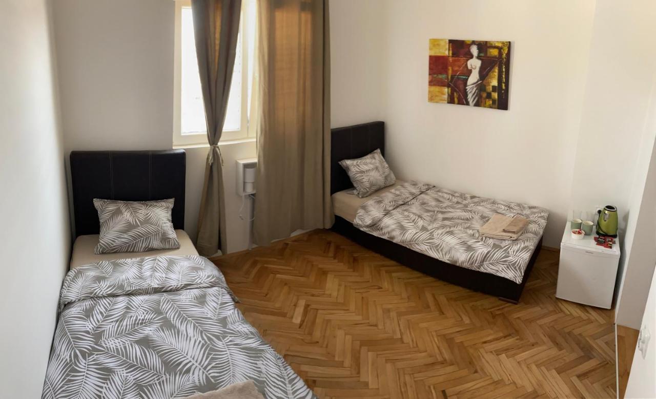 Apartmani Home Заєчар Екстер'єр фото